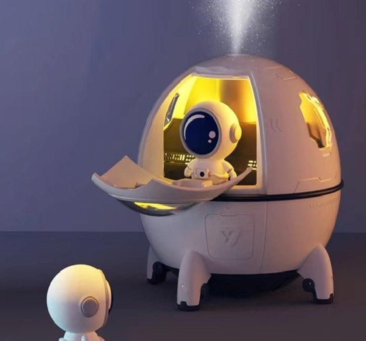 Gray helmet for bikers